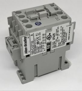 069. Contactor 12a