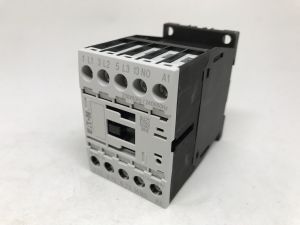 069. Contactor Dilm12-10