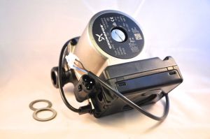 016. Circulation pump Grundfos UPM2 15-70 130 mm