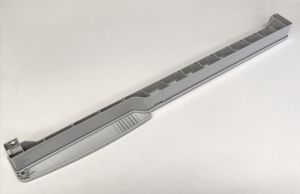 131. Plastic upper endplate