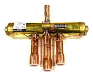 four-way valve