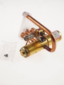 015. 4-way valve