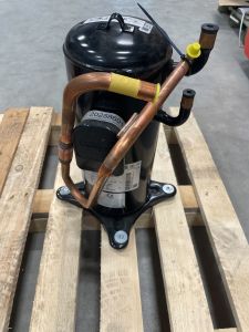 EZTLA Compressor APH 60 VAAMT R290 230 V "Sinter" incl. suction pipe and filter